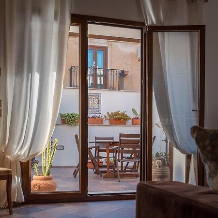 A Casa Del Gioielliere Lejlighed Palermo Eksteriør billede