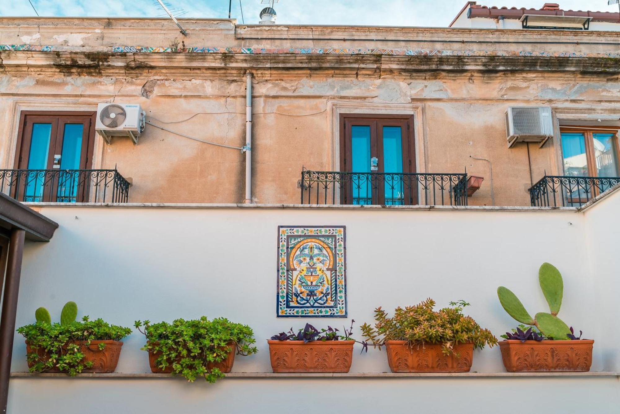 A Casa Del Gioielliere Lejlighed Palermo Eksteriør billede