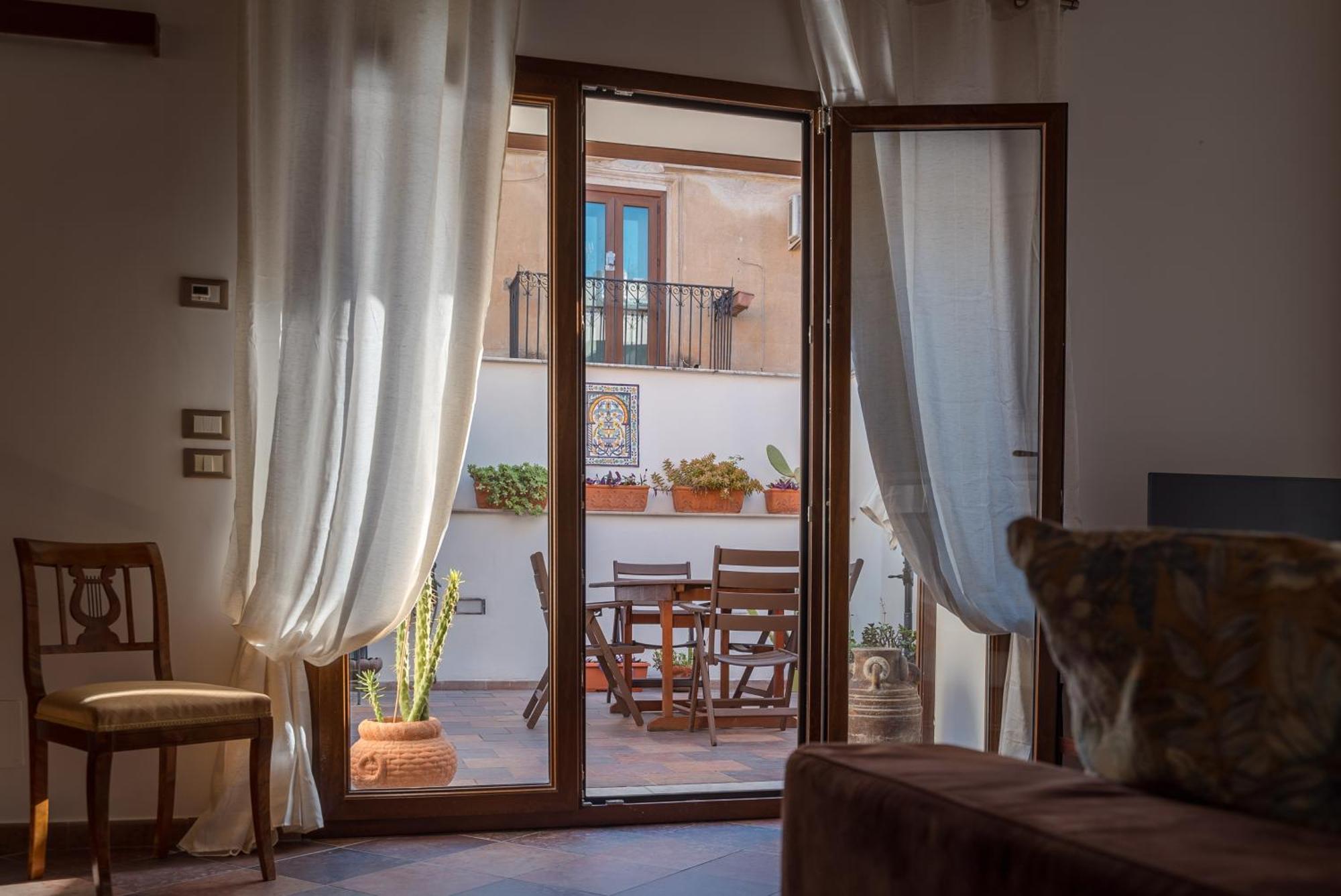 A Casa Del Gioielliere Lejlighed Palermo Eksteriør billede